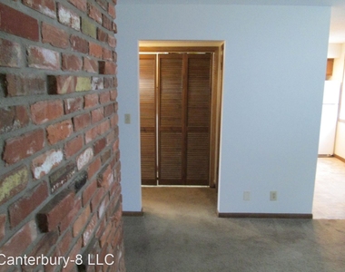 5521-5531 Canterbury Lane - Photo Thumbnail 14