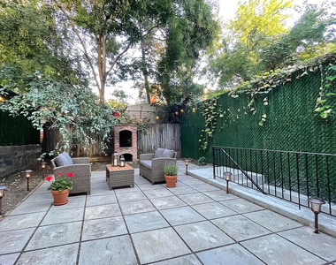 540 Driggs Avenue - Photo Thumbnail 2