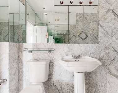 1403 Troy Avenue - Photo Thumbnail 9