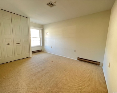 449b Arlington Drive - Photo Thumbnail 9