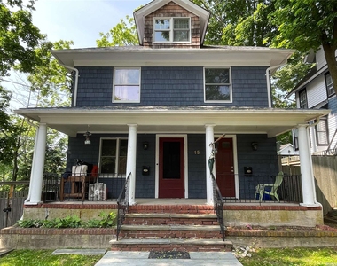 15 Highland Avenue - Photo Thumbnail 0