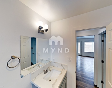 4178 32nd St Apt 3 - Photo Thumbnail 14