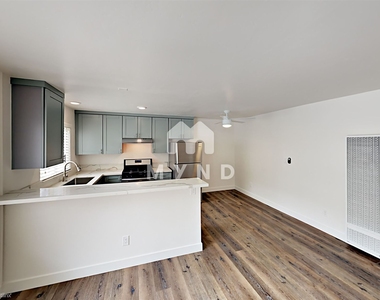 4178 32nd St Apt 3 - Photo Thumbnail 2