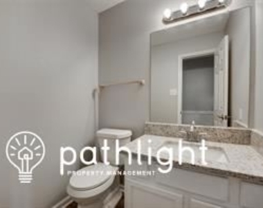 1525 Stratford Drive Unit - Photo Thumbnail 21