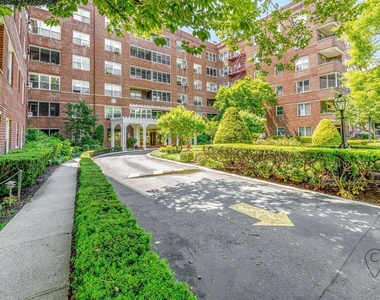 67-38 108th Street - Photo Thumbnail 15