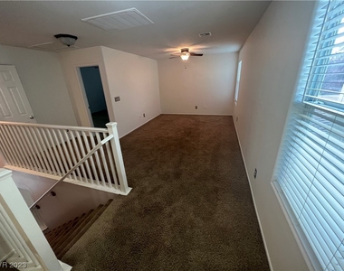 9350 Wild Lariat Avenue - Photo Thumbnail 24