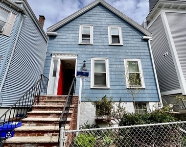 62 Putnam Street - Photo Thumbnail 9