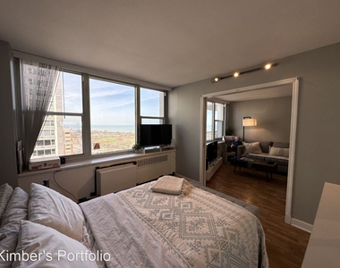 4250 N Marine Drive 2103 - Photo Thumbnail 0