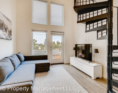 2898 N Fairfax Street - Photo Thumbnail 4