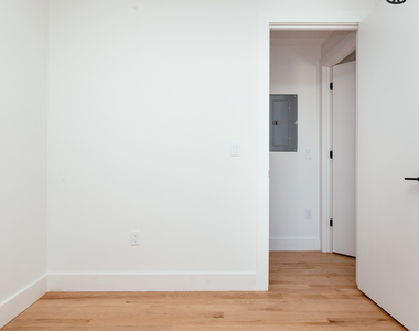 1020 Manhattan Ave #2B - Photo Thumbnail 14