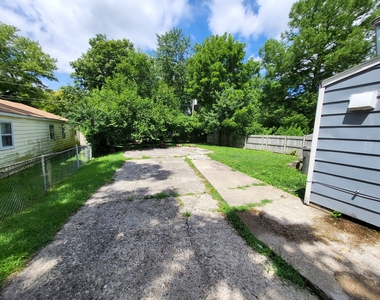 1706 Kildare Avenue - Photo Thumbnail 15