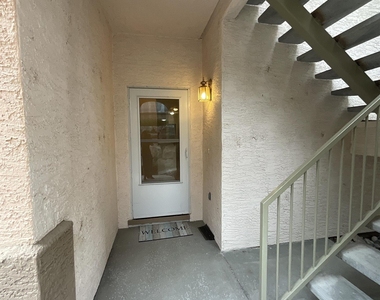 6140 Ingleston Dr Apt 516 - Photo Thumbnail 1