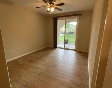 6140 Ingleston Dr Apt 516 - Photo Thumbnail 11