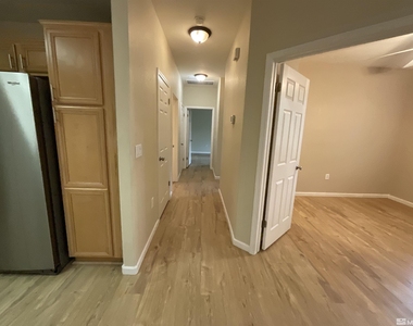 6140 Ingleston Dr Apt 516 - Photo Thumbnail 7