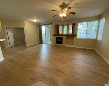 6140 Ingleston Dr Apt 516 - Photo Thumbnail 2