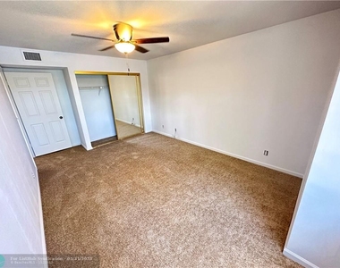 4290 Hazel Ave - Photo Thumbnail 16