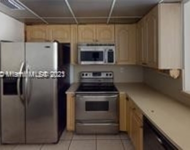 1151 Sw 105th Ave - Photo Thumbnail 1