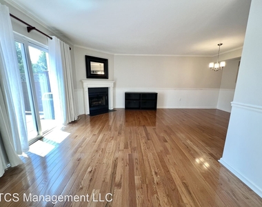 1701 Red Maple Grove - Photo Thumbnail 6