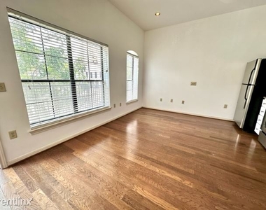 330 Austin Ave 214 - Photo Thumbnail 10