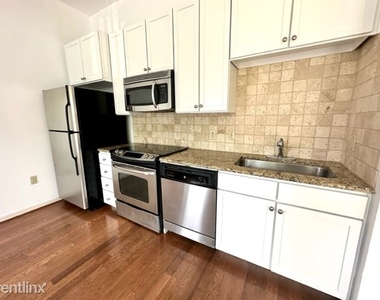 330 Austin Ave 214 - Photo Thumbnail 12