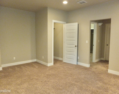 2467 Dorset Dr Basement - Photo Thumbnail 9