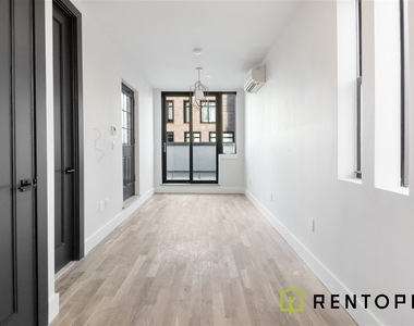 295 North 7th Street - Photo Thumbnail 6