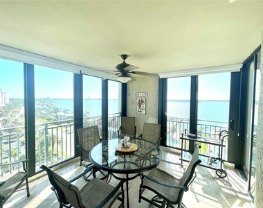 1380 Gulf Boulevard - Photo Thumbnail 38