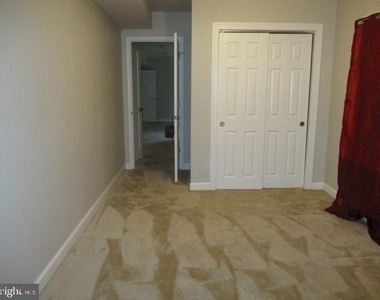 8201 Hensley Court - Photo Thumbnail 11