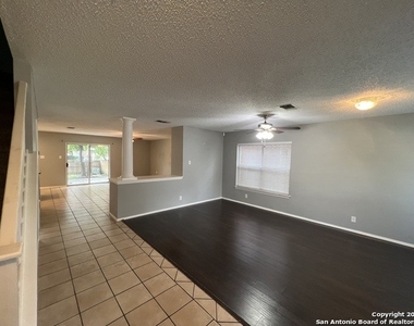 11154 Cedar Park - Photo Thumbnail 26