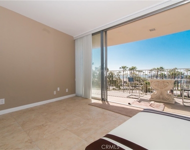 700 E Ocean Boulevard - Photo Thumbnail 5