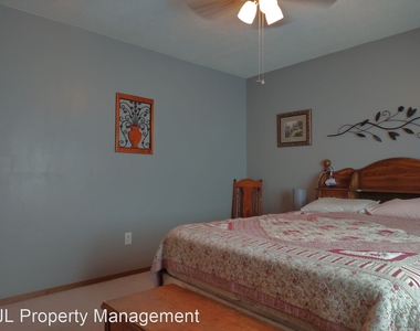 3708 S Terry Ave Apt 204 - Photo Thumbnail 11