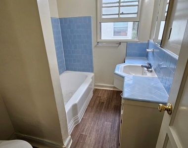 802 Raymond Ave. - Photo Thumbnail 9