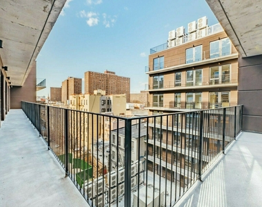 115 Stanwix Street - Photo Thumbnail 0