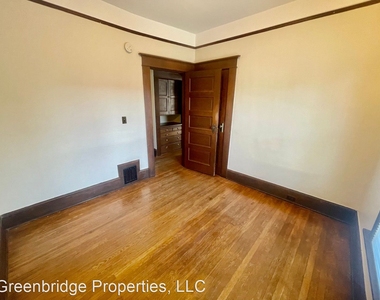 1814 Se Madison St. Unit B - Photo Thumbnail 17