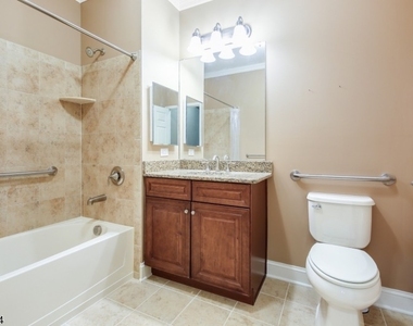 4108 Hoover Ln - Photo Thumbnail 11