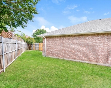 1708 Beau Court - Photo Thumbnail 13