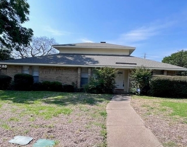 1918 Baylor Drive - Photo Thumbnail 0