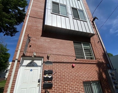 1431 N 17th St - Photo Thumbnail 16