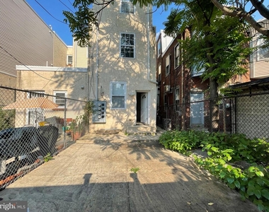 2238 N Park Ave - Photo Thumbnail 18