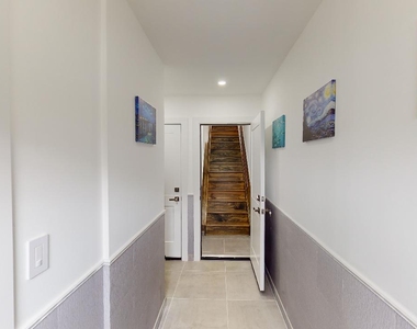 85-13 68th Avenue - Photo Thumbnail 2