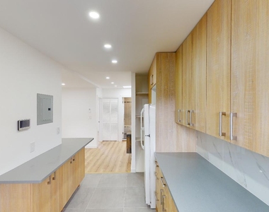 85-13 68th Avenue - Photo Thumbnail 9