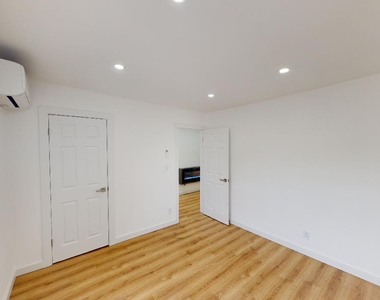 85-13 68th Avenue - Photo Thumbnail 13