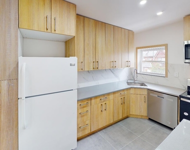 85-13 68th Avenue - Photo Thumbnail 7