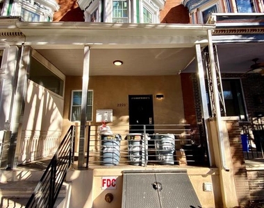 2221 N Park Ave - Photo Thumbnail 26