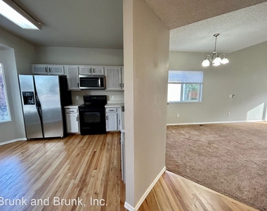 2665 Leoti Drive - Photo Thumbnail 6