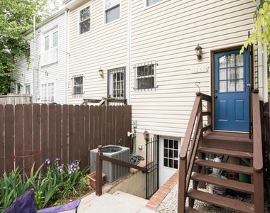 1655 Gales Street Ne - Photo Thumbnail 27