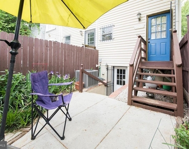 1655 Gales Street Ne - Photo Thumbnail 11