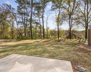 5090 Breezewood Circle - Photo Thumbnail 26