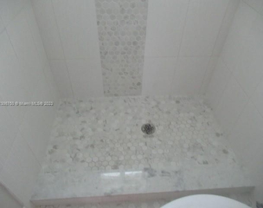 19250 Nw 47th Ave - Photo Thumbnail 46