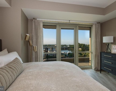 1331 Maryland Ave Sw - Photo Thumbnail 12